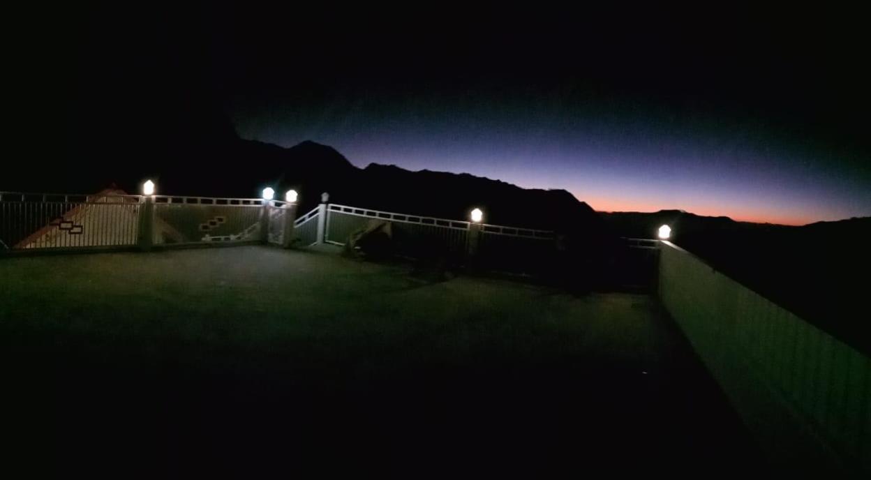 Bromo Otix Guest House Εξωτερικό φωτογραφία