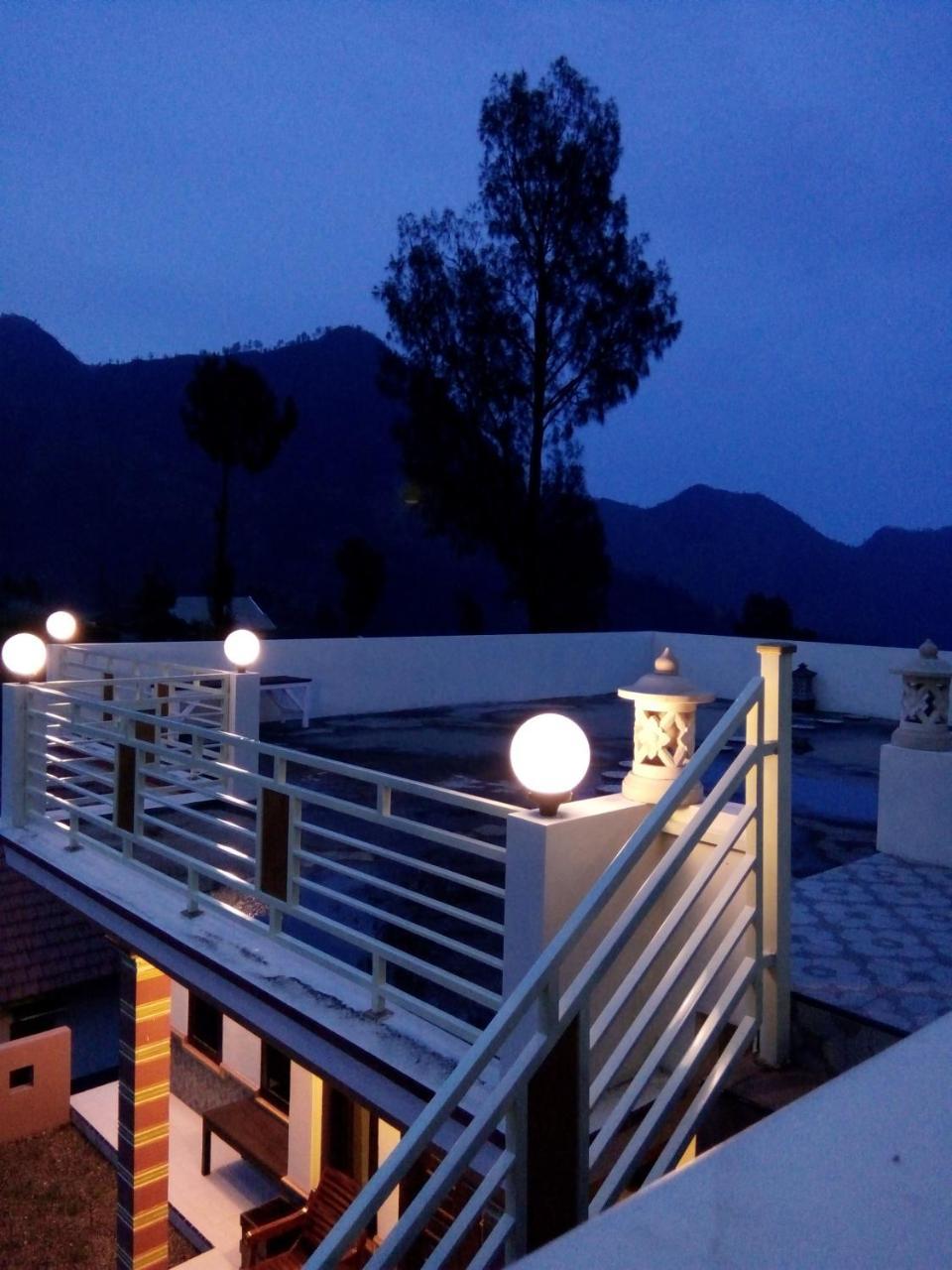 Bromo Otix Guest House Εξωτερικό φωτογραφία